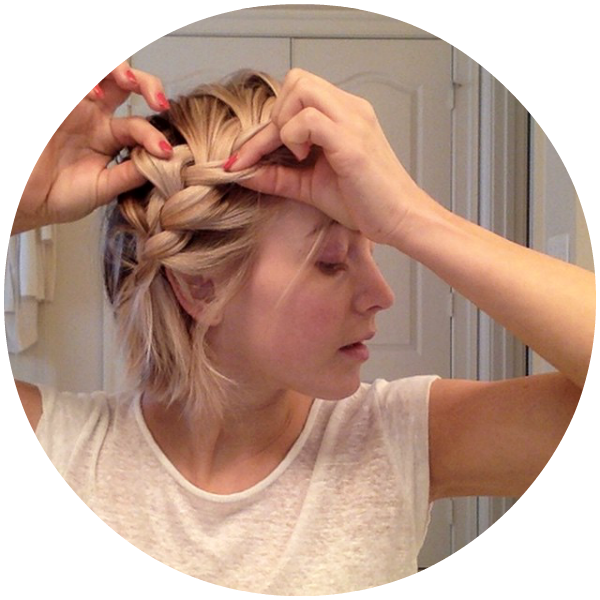 Natte sur cheveux courts